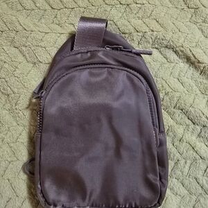 Iris Sling Bag In Caramel